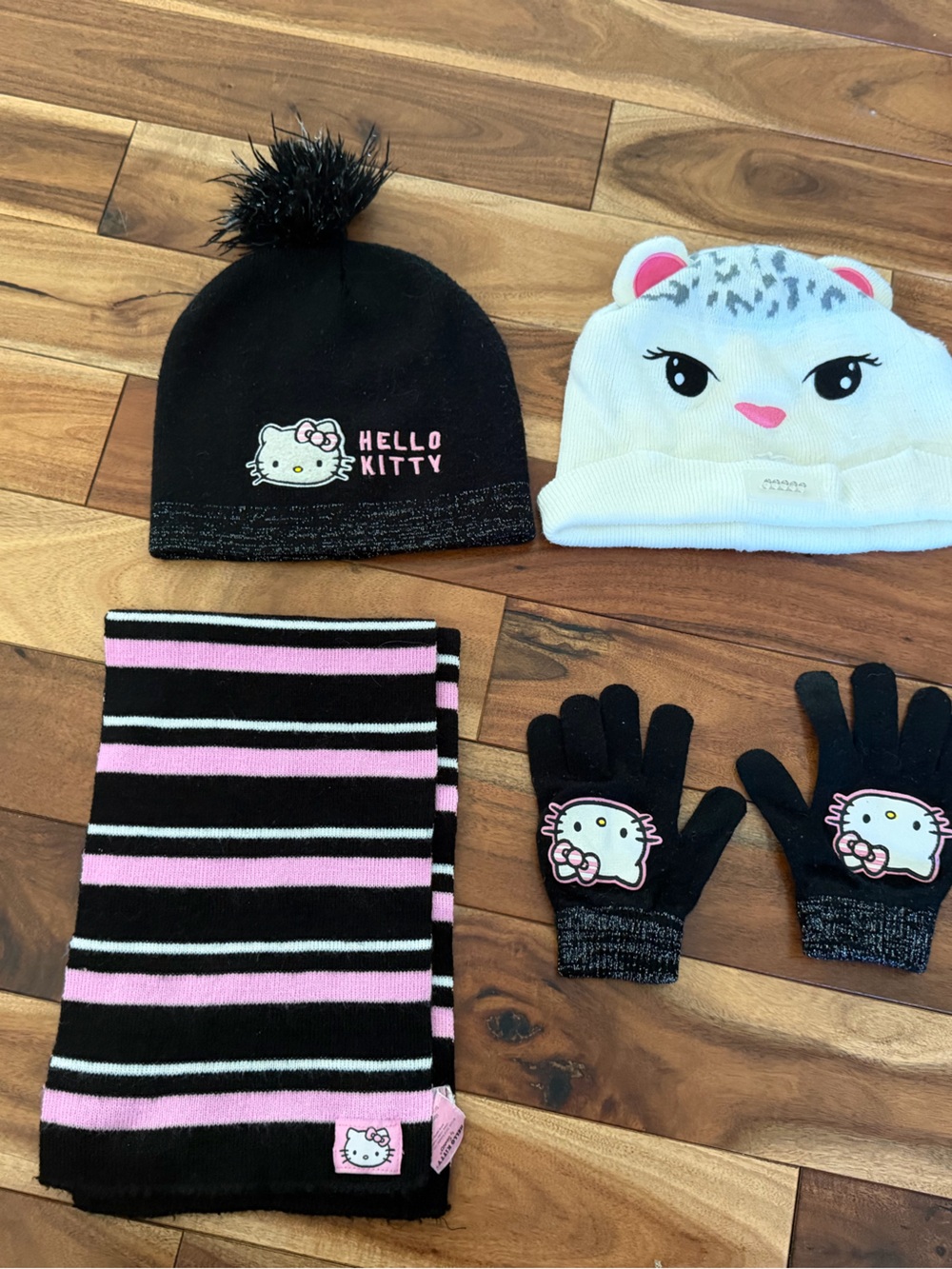 Hello Kitty Kids Hat, Scarf & Gloves Set - Black, Pink, White